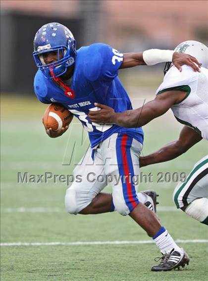 Thumbnail 1 in Hightower vs. West Brook (Texas 5A Region III Area Playoffs) photogallery.