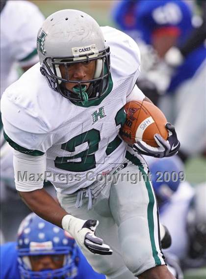 Thumbnail 2 in Hightower vs. West Brook (Texas 5A Region III Area Playoffs) photogallery.