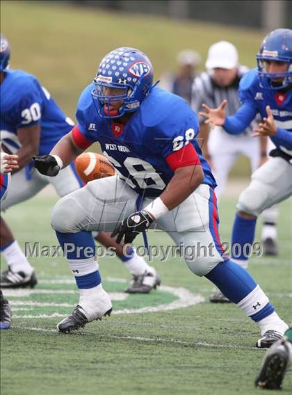 Thumbnail 1 in Hightower vs. West Brook (Texas 5A Region III Area Playoffs) photogallery.