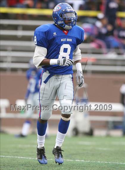 Thumbnail 2 in Hightower vs. West Brook (Texas 5A Region III Area Playoffs) photogallery.