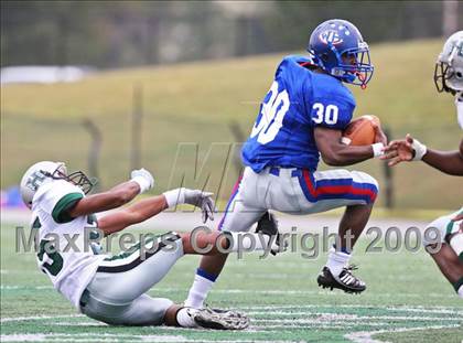 Thumbnail 3 in Hightower vs. West Brook (Texas 5A Region III Area Playoffs) photogallery.