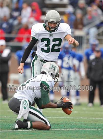 Thumbnail 3 in Hightower vs. West Brook (Texas 5A Region III Area Playoffs) photogallery.