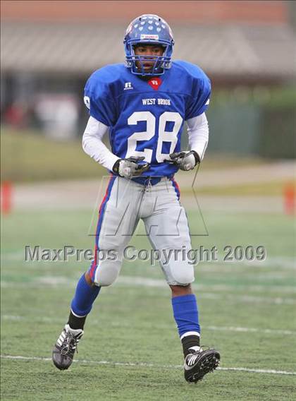 Thumbnail 1 in Hightower vs. West Brook (Texas 5A Region III Area Playoffs) photogallery.