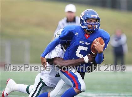 Thumbnail 2 in Hightower vs. West Brook (Texas 5A Region III Area Playoffs) photogallery.