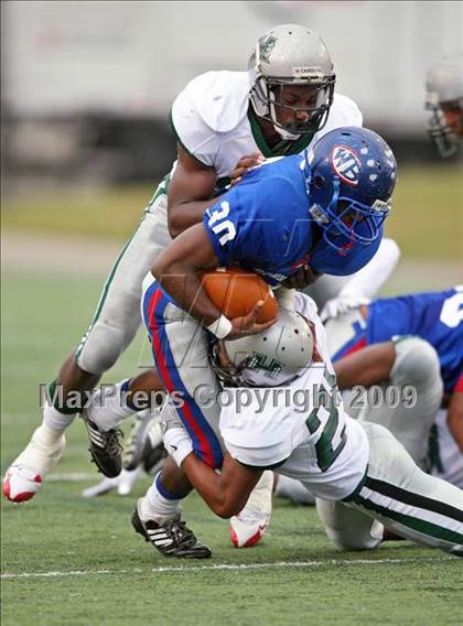 Thumbnail 2 in Hightower vs. West Brook (Texas 5A Region III Area Playoffs) photogallery.