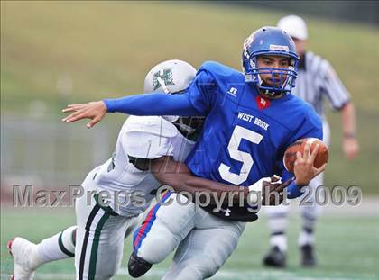Thumbnail 1 in Hightower vs. West Brook (Texas 5A Region III Area Playoffs) photogallery.