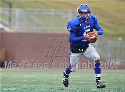 Thumbnail 2 in Hightower vs. West Brook (Texas 5A Region III Area Playoffs) photogallery.