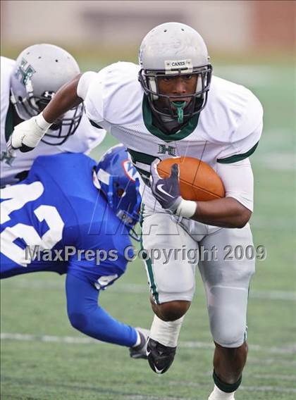 Thumbnail 2 in Hightower vs. West Brook (Texas 5A Region III Area Playoffs) photogallery.