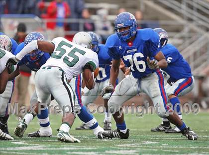 Thumbnail 1 in Hightower vs. West Brook (Texas 5A Region III Area Playoffs) photogallery.