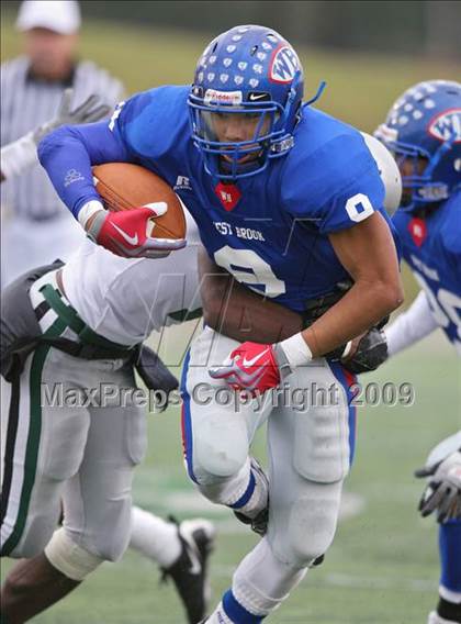 Thumbnail 3 in Hightower vs. West Brook (Texas 5A Region III Area Playoffs) photogallery.