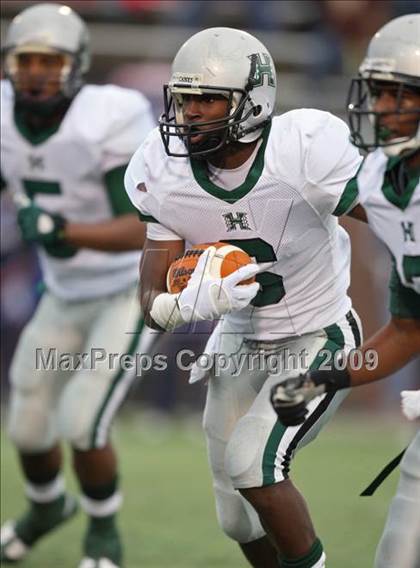 Thumbnail 2 in Hightower vs. West Brook (Texas 5A Region III Area Playoffs) photogallery.