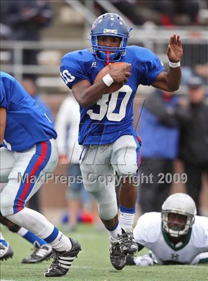 Thumbnail 3 in Hightower vs. West Brook (Texas 5A Region III Area Playoffs) photogallery.