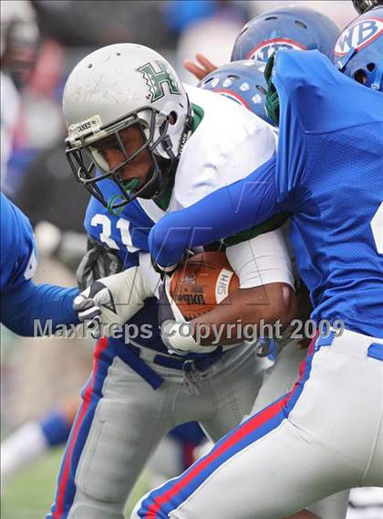 Thumbnail 1 in Hightower vs. West Brook (Texas 5A Region III Area Playoffs) photogallery.