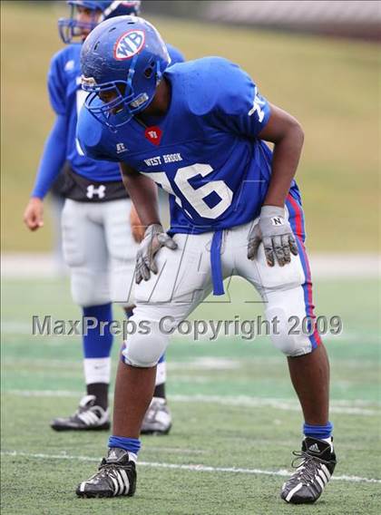 Thumbnail 2 in Hightower vs. West Brook (Texas 5A Region III Area Playoffs) photogallery.