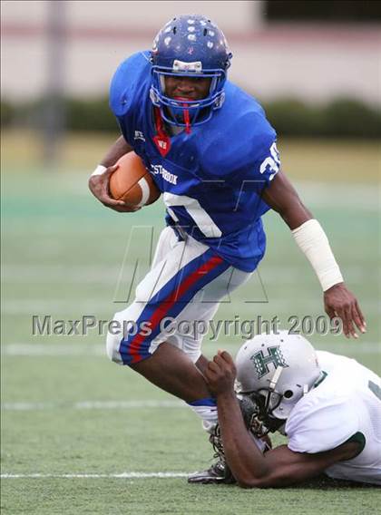 Thumbnail 3 in Hightower vs. West Brook (Texas 5A Region III Area Playoffs) photogallery.
