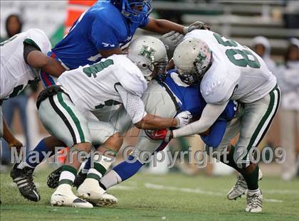 Thumbnail 3 in Hightower vs. West Brook (Texas 5A Region III Area Playoffs) photogallery.