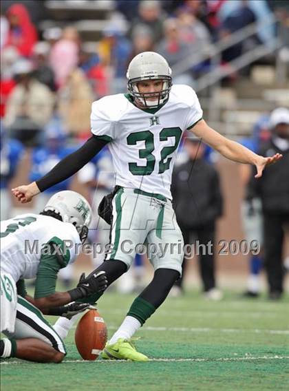 Thumbnail 3 in Hightower vs. West Brook (Texas 5A Region III Area Playoffs) photogallery.