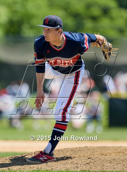 Thumbnail 3 in St. Rita v. Mt. Carmel (IHSA 4A Sectional Final) photogallery.