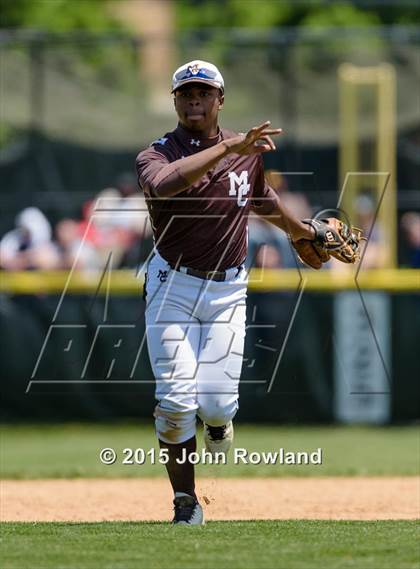 Thumbnail 1 in St. Rita v. Mt. Carmel (IHSA 4A Sectional Final) photogallery.