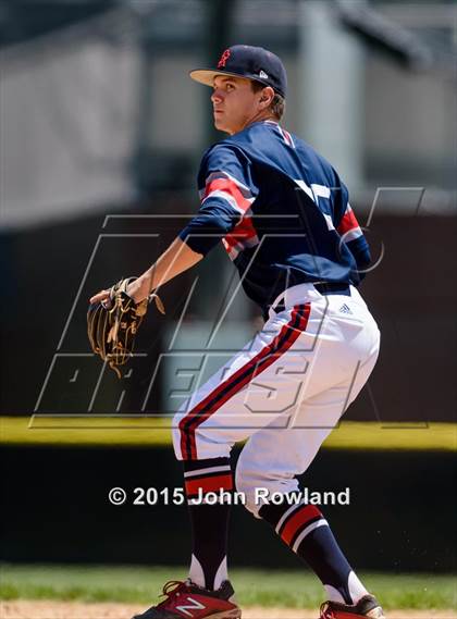 Thumbnail 2 in St. Rita v. Mt. Carmel (IHSA 4A Sectional Final) photogallery.
