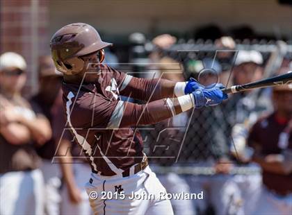 Thumbnail 3 in St. Rita v. Mt. Carmel (IHSA 4A Sectional Final) photogallery.