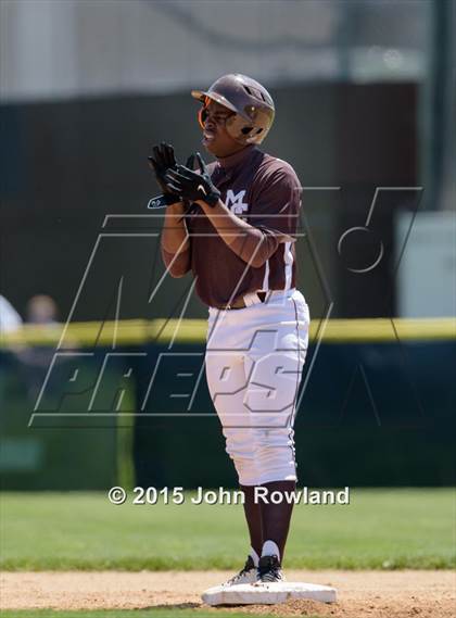 Thumbnail 3 in St. Rita v. Mt. Carmel (IHSA 4A Sectional Final) photogallery.