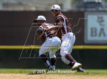 Thumbnail 1 in St. Rita v. Mt. Carmel (IHSA 4A Sectional Final) photogallery.