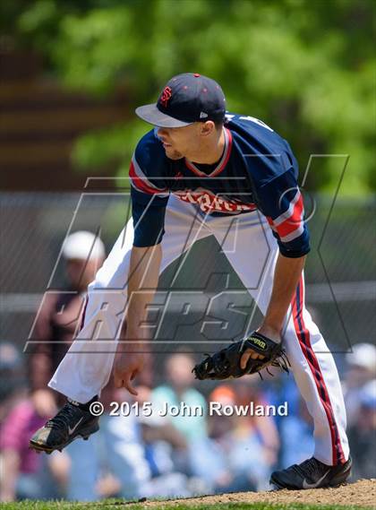 Thumbnail 3 in St. Rita v. Mt. Carmel (IHSA 4A Sectional Final) photogallery.