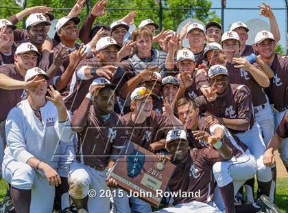Thumbnail 3 in St. Rita v. Mt. Carmel (IHSA 4A Sectional Final) photogallery.