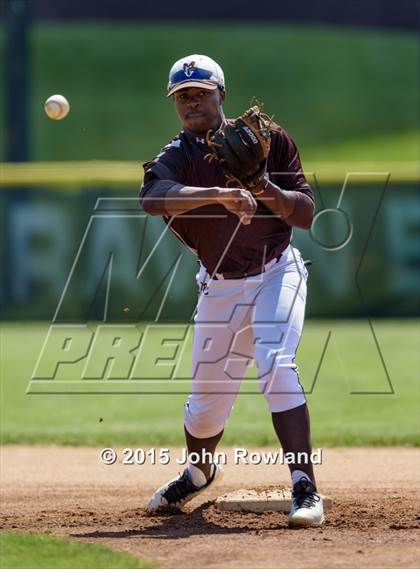 Thumbnail 2 in St. Rita v. Mt. Carmel (IHSA 4A Sectional Final) photogallery.