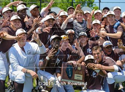 Thumbnail 1 in St. Rita v. Mt. Carmel (IHSA 4A Sectional Final) photogallery.