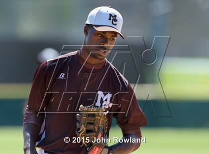 Thumbnail 2 in St. Rita v. Mt. Carmel (IHSA 4A Sectional Final) photogallery.