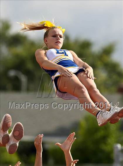 Thumbnail 2 in Aliso Niguel @ El Toro photogallery.