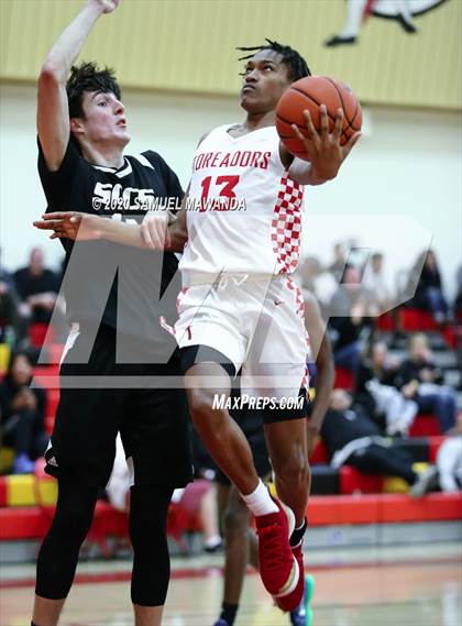 Thumbnail 3 in Taft vs Santa Clarita Christian photogallery.