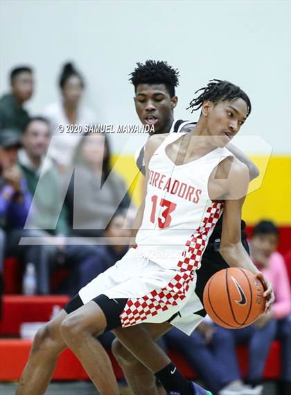 Thumbnail 1 in Taft vs Santa Clarita Christian photogallery.