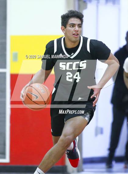 Thumbnail 3 in Taft vs Santa Clarita Christian photogallery.