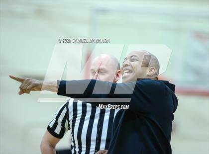 Thumbnail 1 in Taft vs Santa Clarita Christian photogallery.