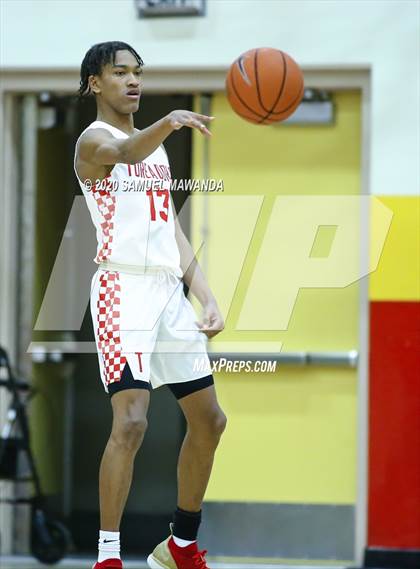 Thumbnail 3 in Taft vs Santa Clarita Christian photogallery.