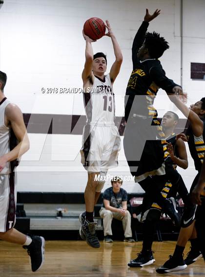 Thumbnail 3 in Billingsley @ Thorsby photogallery.