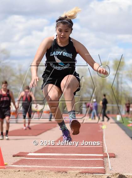 Thumbnail 2 in Angelo DiPaulo Memorial Track Meet photogallery.