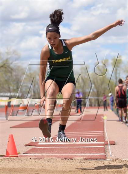Thumbnail 3 in Angelo DiPaulo Memorial Track Meet photogallery.
