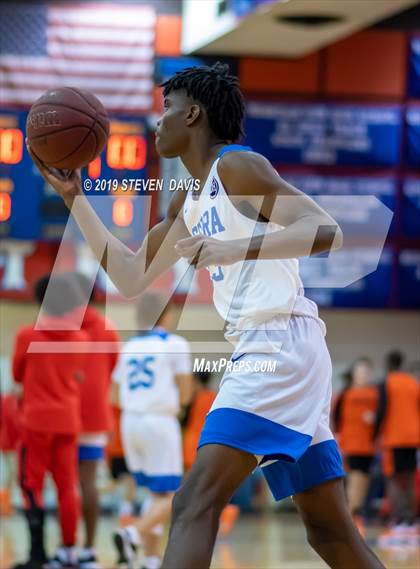 Thumbnail 1 in Serra vs. Corona del Sol  (Visit Mesa Basketball Challenge) photogallery.