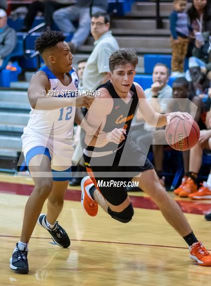 Thumbnail 2 in Serra vs. Corona del Sol  (Visit Mesa Basketball Challenge) photogallery.