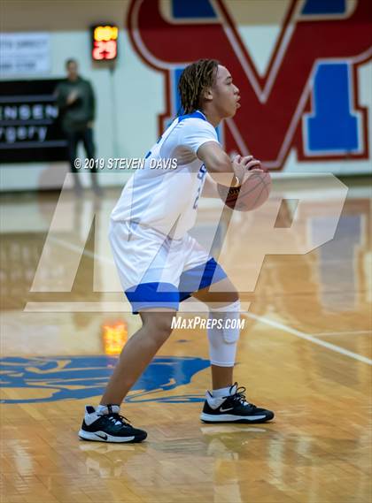 Thumbnail 1 in Serra vs. Corona del Sol  (Visit Mesa Basketball Challenge) photogallery.