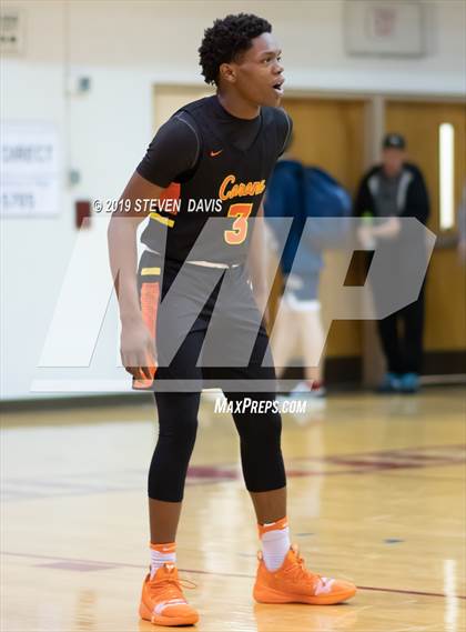 Thumbnail 2 in Serra vs. Corona del Sol  (Visit Mesa Basketball Challenge) photogallery.