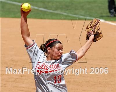 Thumbnail 3 in Cajon vs. Fullerton (D3 Section Final) photogallery.