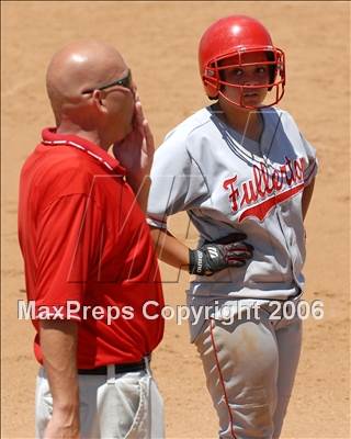 Thumbnail 3 in Cajon vs. Fullerton (D3 Section Final) photogallery.