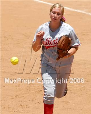 Thumbnail 1 in Cajon vs. Fullerton (D3 Section Final) photogallery.