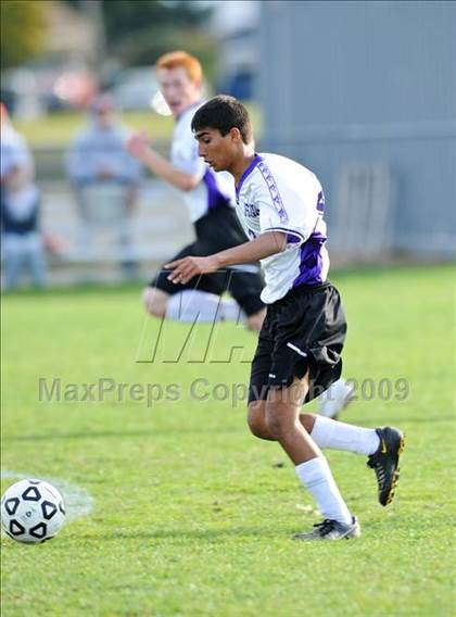 Thumbnail 3 in Islip vs. Sayville photogallery.