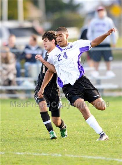 Thumbnail 1 in Islip vs. Sayville photogallery.
